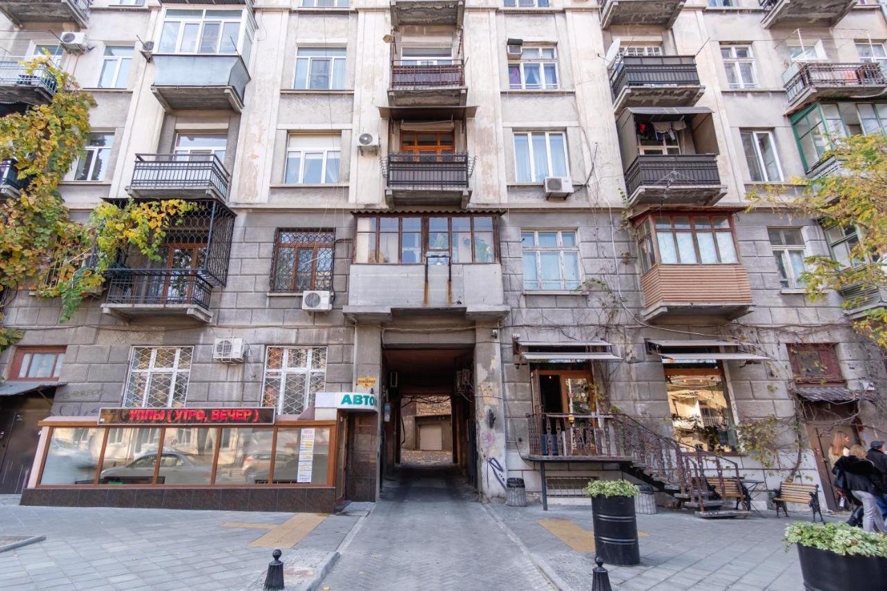 אודסה Studio Near Deribasovskaya מראה חיצוני תמונה